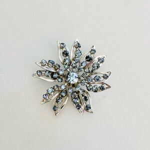 Vintage Blue Rhinestone Starburst Pendant Brooch, Silver Tone Snowflake Design